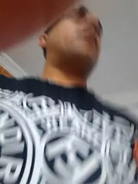 Snapshot of kingEgyptianRr chatting on 01-08-26, 10:27 kingEgyptianRr online show from 01-08-26, 10:27