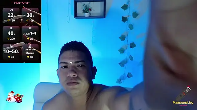 Snapshot of MaxSteel155 chatting on 01-09-26, 06:15 MaxSteel155 online show from 01-09-26, 06:15