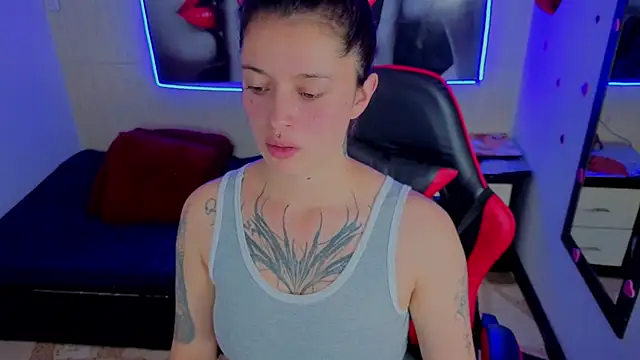 Harley quinzell online show from 02-19-26, 06:16