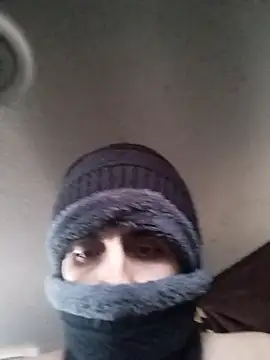 Snapshot of castro24141 chatting on 01-07-26, 11:21 castro24141 online show from 01-07-26, 11:21