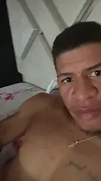 Snapshot of antonio_aguilarx chatting on 05-11-26, 06:38 antonio aguilarx online show from 05-11-26, 06:38