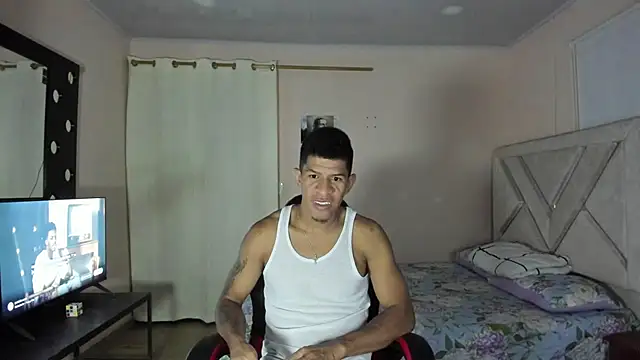 Snapshot of antonio_aguilarx chatting on 07-16-26, 11:46 antonio aguilarx online show from 07-16-26, 11:46