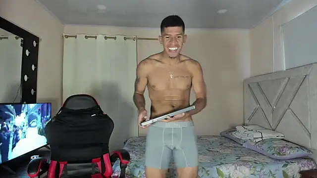 Snapshot of antonio_aguilarx chatting on 07-24-26, 09:11 antonio aguilarx online show from 07-24-26, 09:11