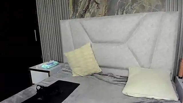 GraceAlexa12 online show from 03-12-26, 02:54