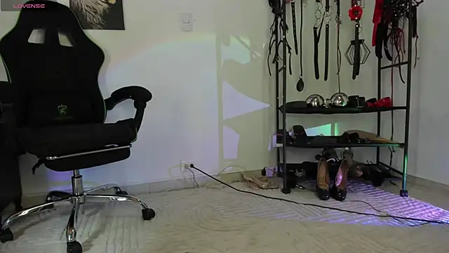 ariannaconnor  online show from 01-12-26, 03:52