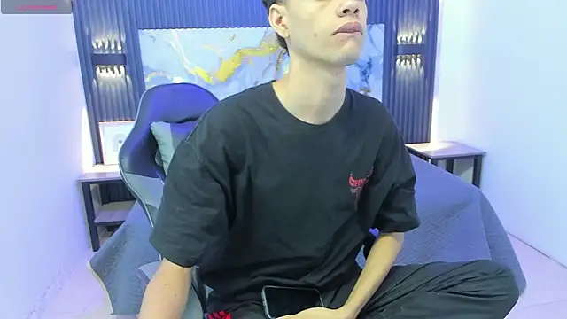 Dark Desiree18 online show from 02-01-26, 12:03