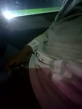 Snapshot of yohanms chatting on 01-15-26, 03:15 yohanms online show from 01-15-26, 03:15