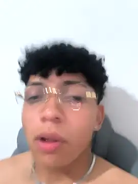 VersedChip online show from 03-12-26, 04:33