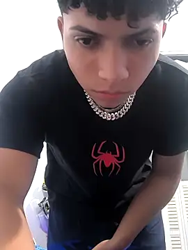 Snapshot of VersedChip chatting on 02-28-26, 03:28 VersedChip online show from 02-28-26, 03:28