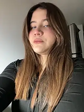 ivy velvet online show from 02-14-26, 02:12