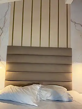 EmmaJhoons online show from 03-25-26, 10:14