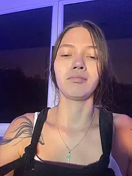 EmmaJhoons online show from 02-01-26, 11:41