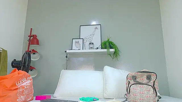 Dulcesexy   online show from 03-17-26, 07:28