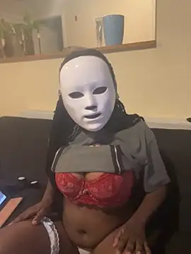 MaskedprincessI online show from 03-17-26, 06:16