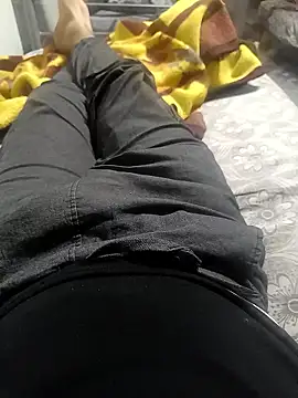 berk denizz 32 online show from 01-11-26, 11:17