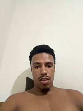 Snapshot of LorenzoBlack27 chatting on 05-04-26, 10:12 LorenzoBlack27 online show from 05-04-26, 10:12