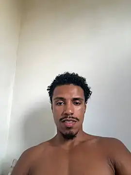 Snapshot of LorenzoBlack27 chatting on 03-01-26, 09:15 LorenzoBlack27 online show from 03-01-26, 09:15