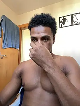 Snapshot of LorenzoBlack27 chatting on 04-19-26, 03:35 LorenzoBlack27 online show from 04-19-26, 03:35