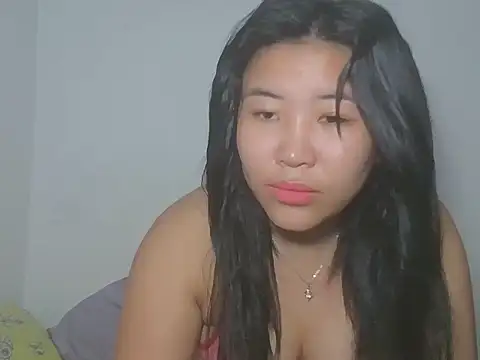 Zyeiii online show from 03-11-26, 09:42