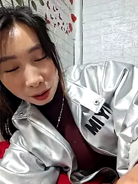 Snapshot of Adela-222 chatting on 02-09-26, 09:51 Adela-222 online show from 02-09-26, 09:51