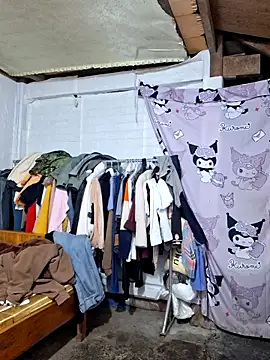 Snapshot of Adela-222 chatting on 02-19-26, 03:03 Adela-222 online show from 02-19-26, 03:03