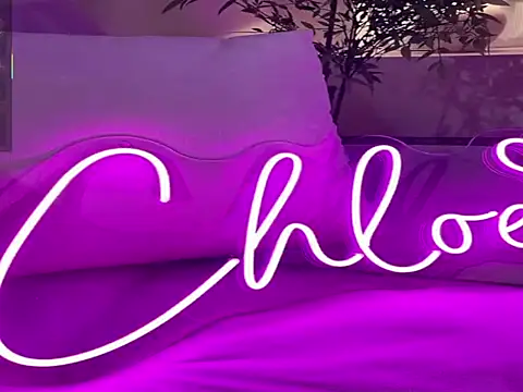 Chloe bigcock online show from 01-14-26, 06:00