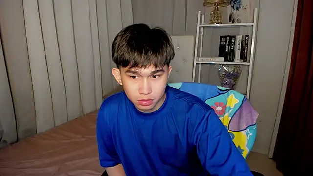 davincihugecock online show from 02-23-26, 04:40