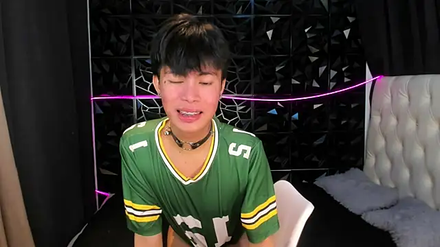 urtwinkbrixz online show from 03-14-26, 05:35