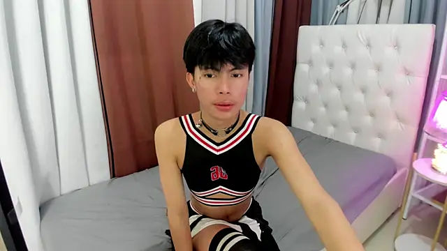 urtwinkbrixz online show from 04-13-26, 04:49