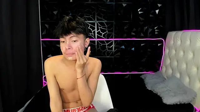 urtwinkbrixz online show from 02-24-26, 05:30