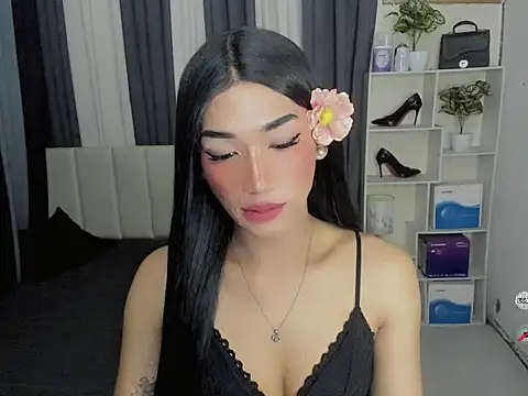 FyangFoxx online show from 03-25-26, 06:57