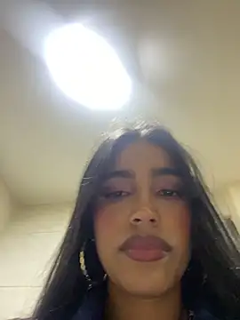 Snapshot of Mystick_ chatting on 02-22-26, 02:58 Mystick online show from 02-22-26, 02:58