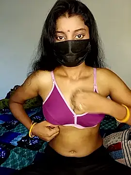 Snapshot of Erotic-Girl chatting on 05-16-26, 12:48 Erotic-Girl online show from 05-16-26, 12:48
