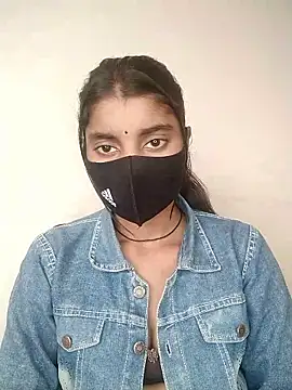 Erotic-Girl online show from 01-14-26, 07:23