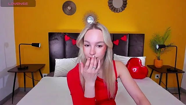 DaisyMellifluous online show from 02-12-26, 01:38