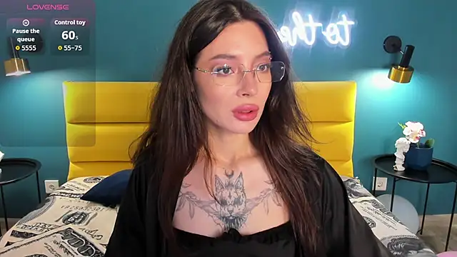IvyDainty online show from 07-19-26, 01:25