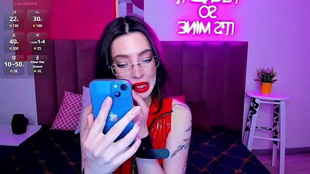 IvyDainty online show from 05-30-26, 01:23