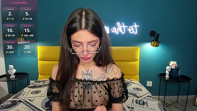 IvyDainty online show from 07-24-26, 01:23