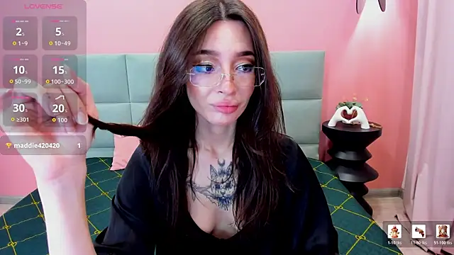 IvyDainty online show from 06-12-26, 01:25