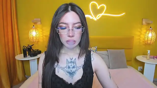 IvyDainty online show from 05-03-26, 01:22