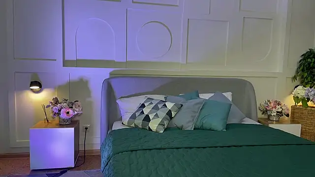  SilkyShadow  online show from 02-08-26, 01:03