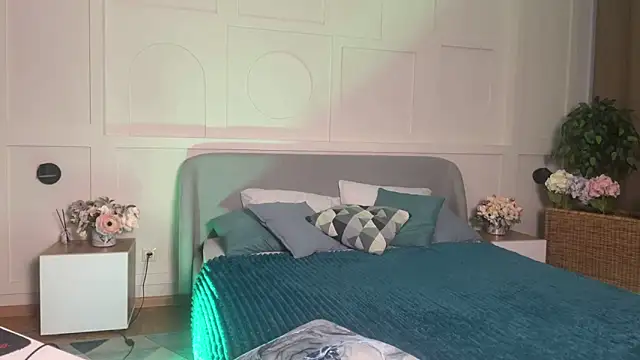  SilkyShadow  online show from 03-28-26, 01:06