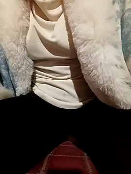 Snapshot of hoahong2 chatting on 01-11-26, 03:57 hoahong2 online show from 01-11-26, 03:57