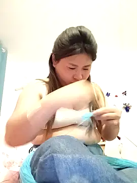 Minaa2x online show from 04-23-26, 05:36