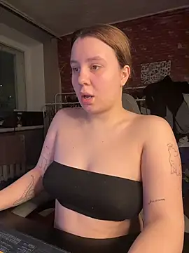 AnnaSeint online show from 02-13-26, 06:41