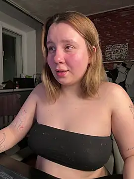 AnnaSeint online show from 02-12-26, 06:07