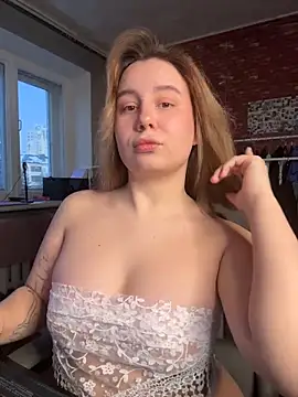 AnnaSeint online show from 02-18-26, 01:40