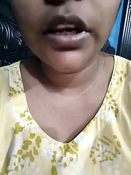 Desi Nil pori online show from 03-18-26, 06:42