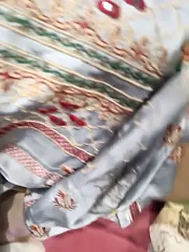 Desi Nil pori online show from 04-05-26, 04:46