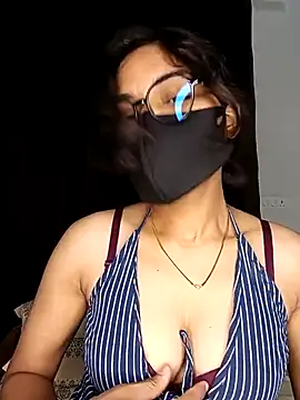 Snapshot of sexygirl889 chatting on 06-28-26, 05:25 sexygirl889 online show from 06-28-26, 05:25